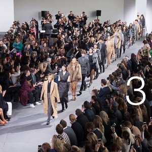 edie_michael_kors_aw17_bureaubetak.thumb.jpg.84f87b67060fd5ab9cda0e7d4cc1d6da.jpg