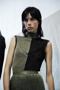 edie_proenza_schouler_ss14_dazed.thumb.JPG.bbe43e557e2c0f7eb828e4ca6dda7f75.JPG