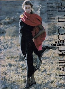 elle_fr_17_aug_1987_28.thumb.jpg.310f70f94dd173d0475db09ef2c36d63.jpg