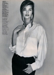 elle_fr_6_mar_1989_22.thumb.jpg.2d27d840ffa35359e71dddaa92c9edb2.jpg