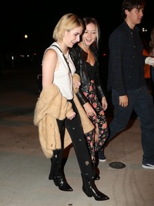 emma-roberts-attending-the-harry-styles-concert-in-la-92117-7.jpg