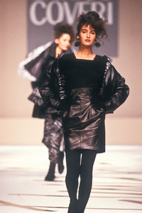 enrico-coveri-fw-1988-4.thumb.JPEG.145d28d57da8d1e019ac678ee31b98da.JPEG