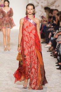 etro-rs18-5106.thumb.jpg.14914e48b29ecbec8031871d92a7e539.jpg