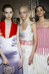 ferragamo-bks-z-rs18-4039.thumb.jpg.fc56d1342b79273d8c8e24116bbd7b21.jpg
