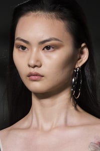 ferragamo-clp-rs18-4702.thumb.jpg.c1856b94f18348341f639f1f590794b4.jpg