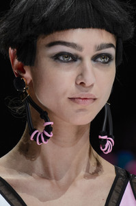 giorgio-armani-clp-rs18-0596.thumb.jpg.aea24e4cba3d7729cda7a739c990e0e6.jpg