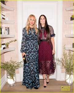 gwyneth-paltrow-celebrates-goop-lab-opening-27.jpg