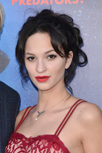 hqcelebcorner_2.jpg
