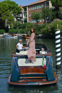izabel-goulart-74th-venice-international-film-festival-day-2-83017-44.jpg