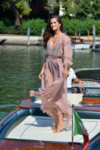 izabel-goulart-74th-venice-international-film-festival-day-2-83017-48.jpg