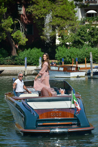 izabel-goulart-74th-venice-international-film-festival-day-2-83017-50.jpg