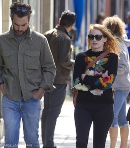 jessica-chastain-out-and-about-in-montreal-9717-1.JPG
