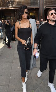 jourdan-dunn-topshop-show-in-london-09-17-2017-3.jpg