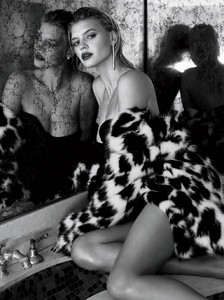 kelly-rohrbach-c-magazine-2017-2.thumb.jpg.9cdd4771129d81733b327f3ba1df4334.jpg
