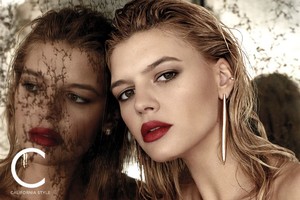 kelly-rohrbach-c-magazine-2017-5.thumb.jpg.25a1c7167f16d7a7a52e5670621624ec.jpg