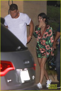 kendall-jenner-blake-griffin-grab-dinner-at-nobu-05.jpg