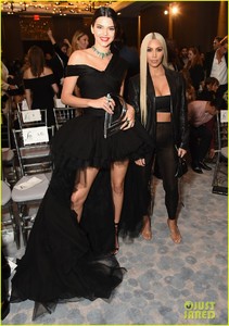 kim-kardashian-completely-sheer-leggings-06.jpg