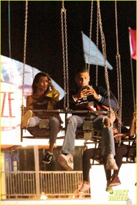 kourtney-kardashian-boyfriend-younes-bendjima-pack-on-the-pda-at-the-fair-05.jpg