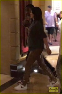 kylie-jenner-travis-scott-first-appearance-01.jpg