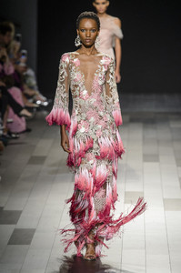 marchesa-rs18-1069.thumb.jpg.a0137b4da120ec810847a33e6b244abc.jpg