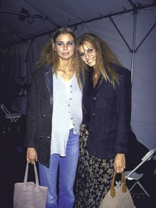 maria-snyder-fw-1994-niki-krissy-taylor.thumb.jpg.3a74d34616204049ca75338f6eb172c1.jpg