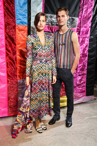 missoni-bks-s-rs18-0008.thumb.jpg.8f4fab568fd9b58ad86f5d30c791c6e7.jpg