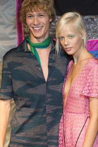 missoni-bks-z-rs18-3889.thumb.jpg.fa35265a747f0205aaae08e5aa6623a5.jpg