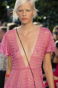 missoni-clpr-rs18-2493.thumb.jpg.b5e49479c99b6a0a0d3c88c5258e8cda.jpg