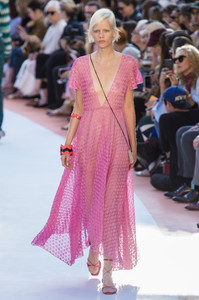 missoni-rs18-1343.thumb.jpg.f6962a20df7e95ee91e4e4f5c82a8e37.jpg