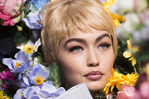 moschino-clp-rs18-9833.thumb.jpg.c16b6ba5dd3c850335521498bbc2f6d8.jpg