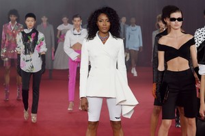 naomi-campbell-off-white-fashion-show-in-paris-09-28-2017-0.jpg