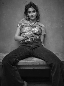 paris-jackson-elle-usa-october-2017-3.jpg