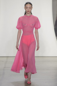 prabal-gurung-rs18-4565.thumb.jpg.ae428f313a695c24112384bfcac0bb90.jpg