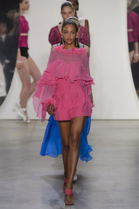 prabal-gurung-rs18-5046.thumb.jpg.075f0aecd13cffd0ed5a2049c9688853.jpg