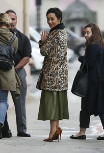 ruth-negga-arrives-at-jimmy-kimmel-live-in-hollywood-01-09-2017_2.jpg