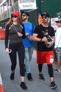 sophie-turner-out-for-a-stroll-with-her-puppy-named-porky-in-nyc-september-8-2017-26.jpg