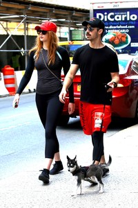 sophie-turner-out-for-a-stroll-with-her-puppy-named-porky-in-nyc-september-8-2017-42.jpg
