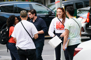 sophie-turner-spotted-out-shopping-in-nyc-september-15-2017-16.jpg