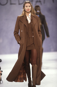 todd-oldham-fw-1994-3.thumb.jpg.3f5bd4f87e052fa65904f74d48f04b1e.jpg