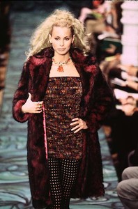 todd-oldham-fw-1996-2.thumb.jpg.eac1608c0a12dc2de0a0dd8aa00aff13.jpg