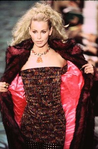 todd-oldham-fw-1996-6.thumb.jpg.345bb772f8c5c7777d42bf19605dc04f.jpg