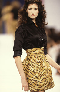 todd-oldham-ss-1995-4.thumb.jpg.034d91a17ea470b34a0f102ff66cd764.jpg