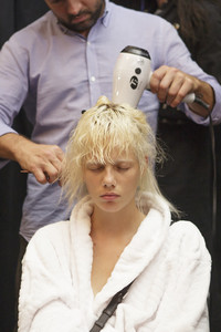 tom-ford-bks-m-rs18-3415.thumb.jpg.f0596b78b241f266d977e5caff42cd98.jpg