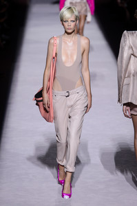 tom-ford-rs18-0571.thumb.jpg.79ee8e9c221c7189e62304276c9d429b.jpg