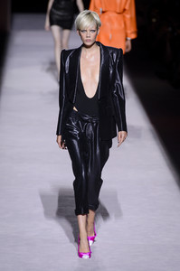 tom-ford-rs18-0702.thumb.jpg.7ae3282c7cb1fbc4cebe2fdb35632699.jpg