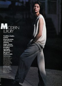 uk_elle_aug_1990_4.thumb.jpg.aea000c633a7ae6f7f75e81c8cb90d0c.jpg