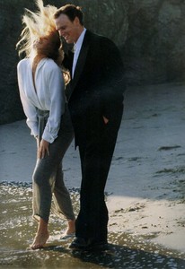 uk_vogue_june_1989_8.thumb.jpg.faa08fd8f322e5205d6a8e56eafaa9c6.jpg