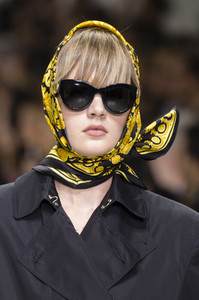 versace-clp-rs18-2650.thumb.jpg.43ed96b7c4dfdfbec94ede7fb0bcc3f7.jpg