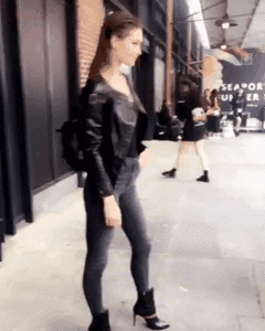 videotogif_2017_09.10_01_55_51.thumb.gif.06d0f8c96f9d989a76906a9836fa5a2a.gif