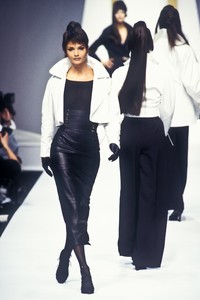 0_claude-montana-ss-1993-1_html.thumb.JPEG.0734a3cf8a99ebaa0906318912707c1e.JPEG